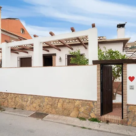 Con Piscina Privada A 11 Minutos De La Alhambra 韦托维加